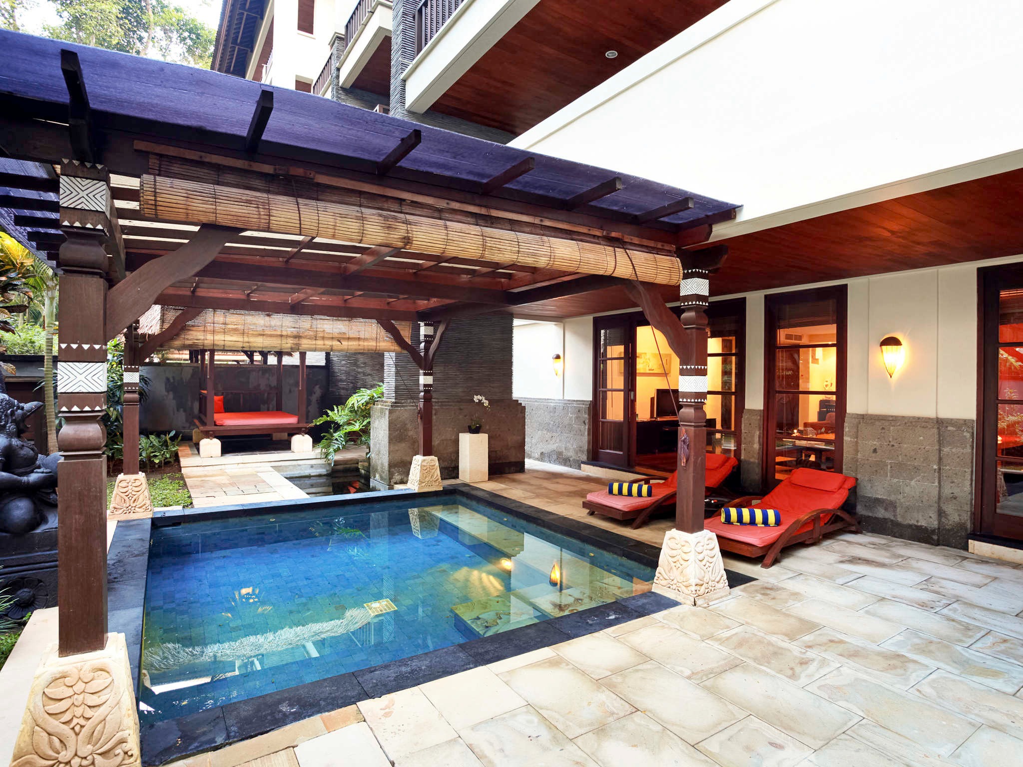 هتل نووتل نوسادوا